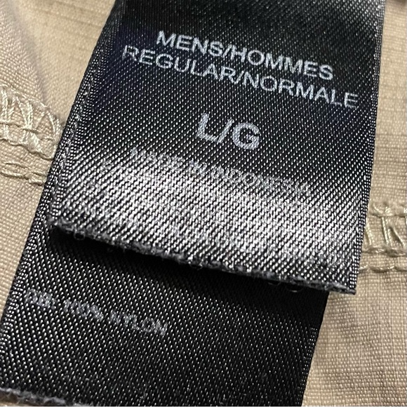 The North Face Shorts Mens Large Beige 10” Nylon Stow Pocket Hiking Fishing Camp - Picture 4 of 11